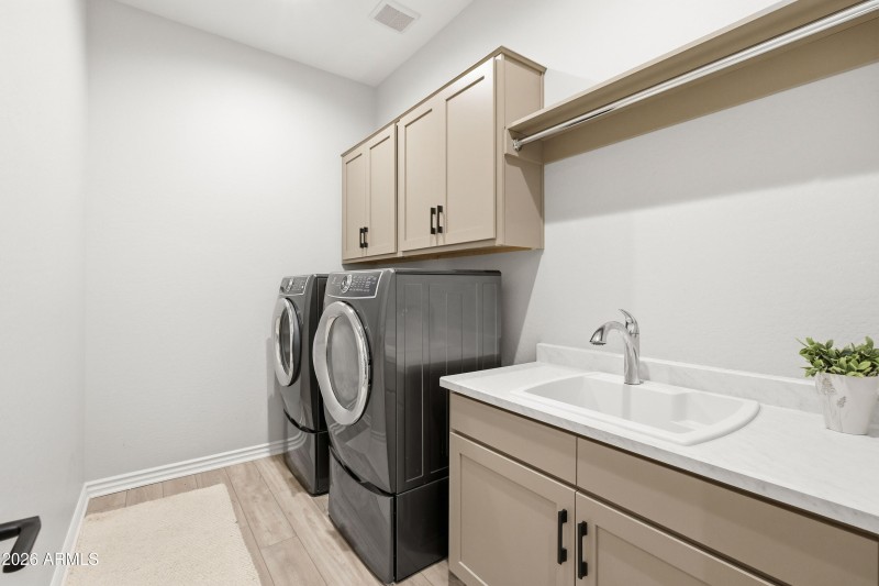 4i laundry room