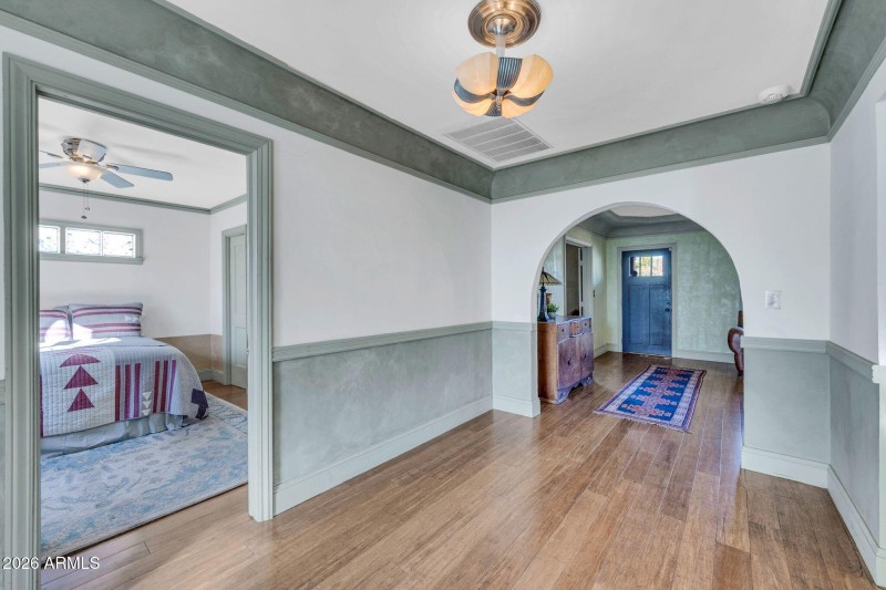 mls_1813 E Willetta St-14