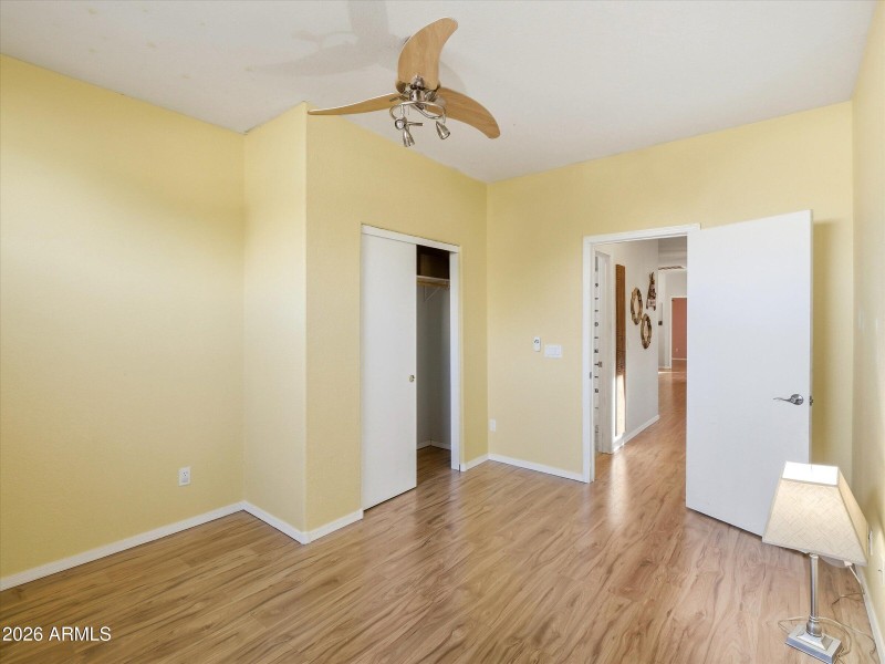 25-5833 E Norland Street-25