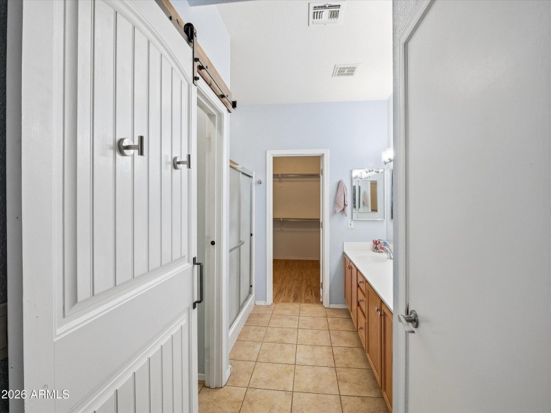 35-5833 E Norland Street-35