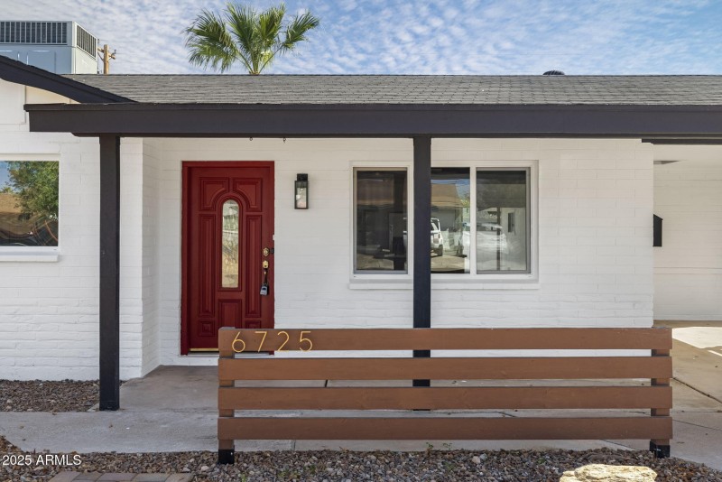 6725 E Moreland St Scottsdale - 215