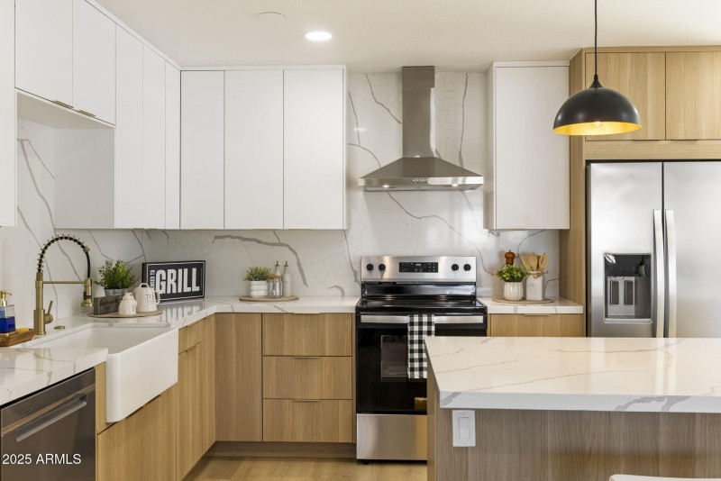 6725 E Moreland St Scottsdale - 245