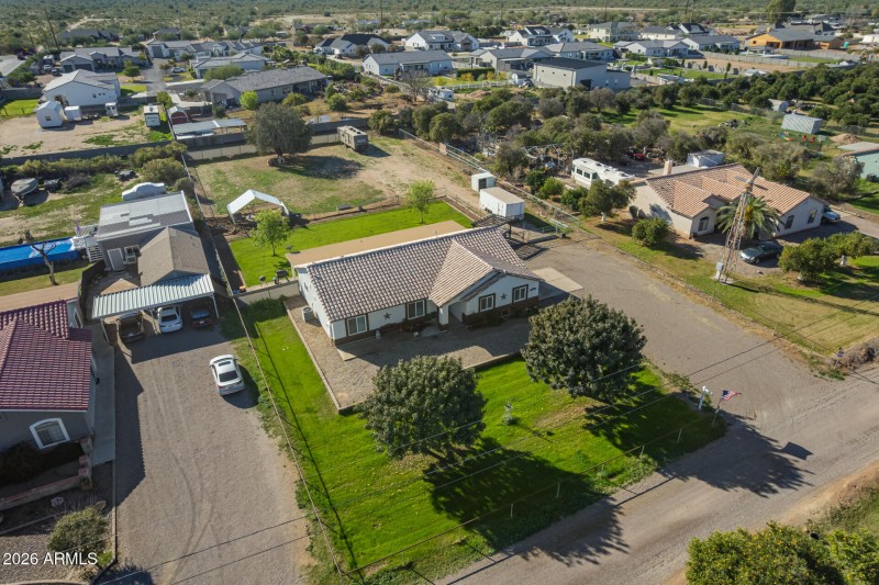 03 - Sunnydale Drone