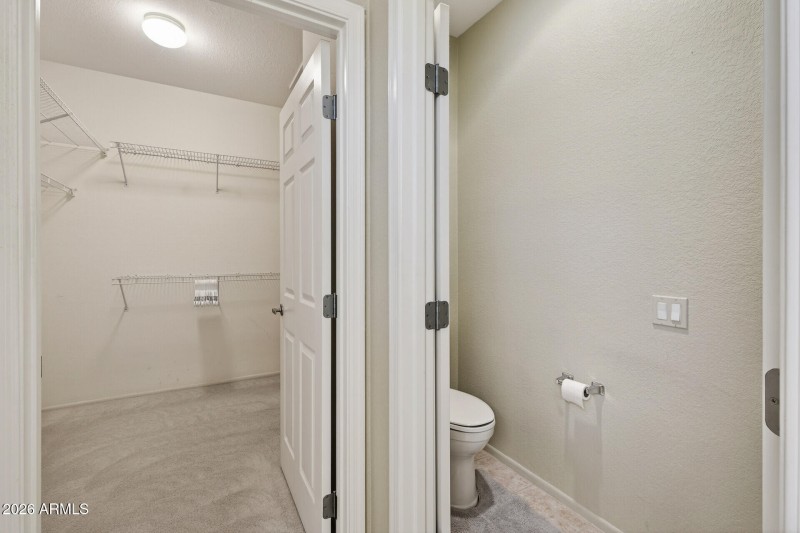 Owner's Commode & Closet