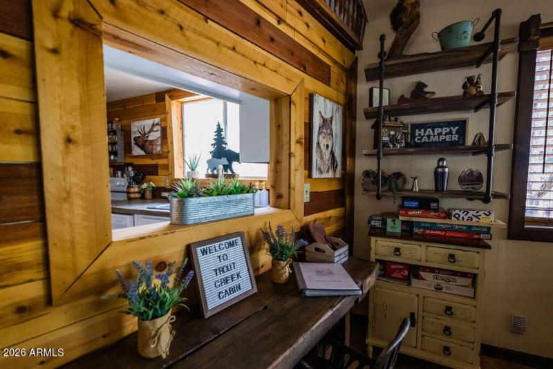 103_Trout_Creek_Cabin