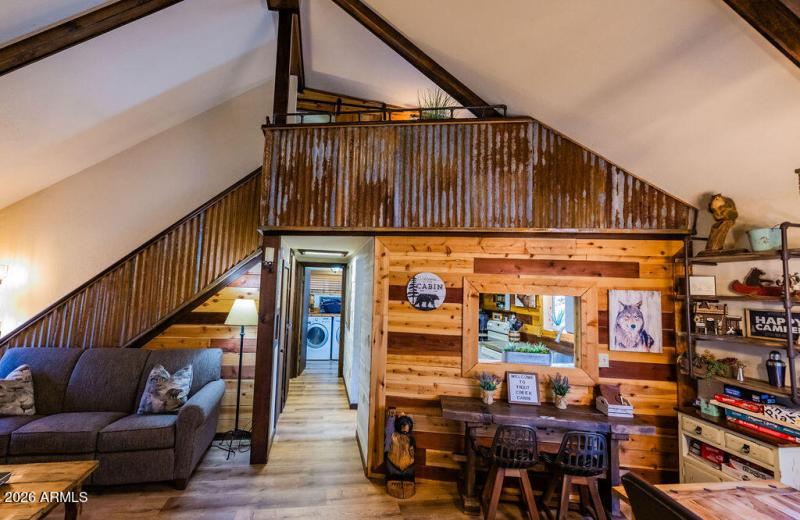 096_Trout_Creek_Cabin