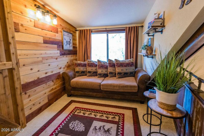 090_Trout_Creek_Cabin