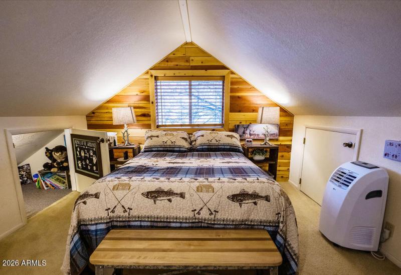 085_Trout_Creek_Cabin