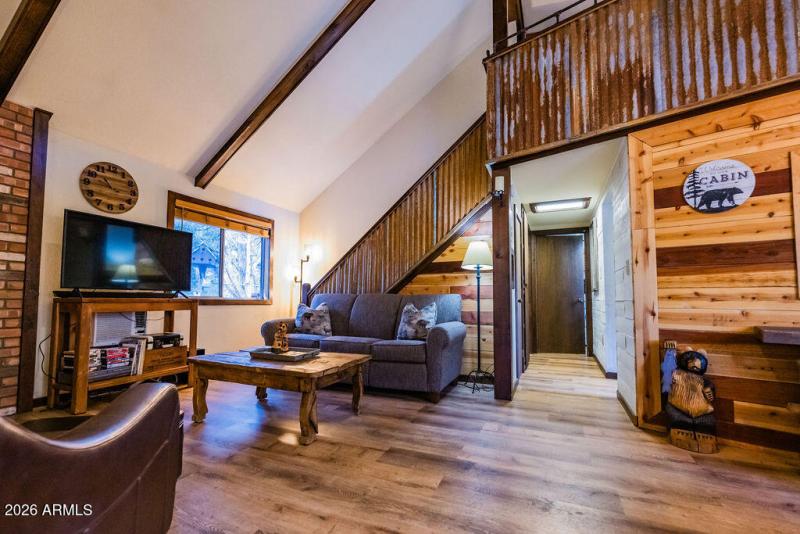 075_Trout_Creek_Cabin