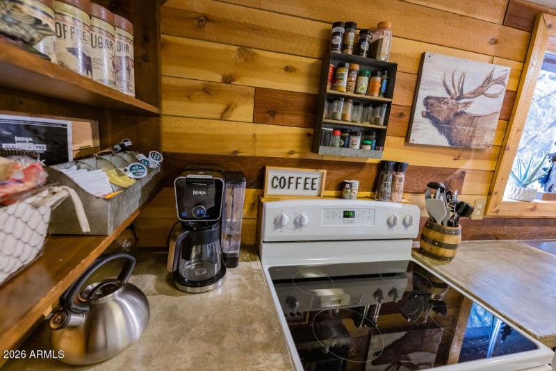 070_Trout_Creek_Cabin