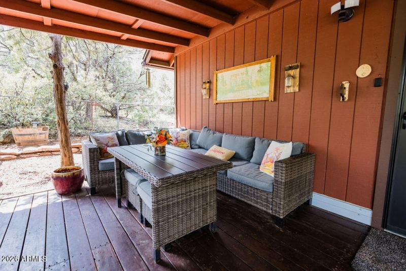 040_Trout_Creek_Cabin