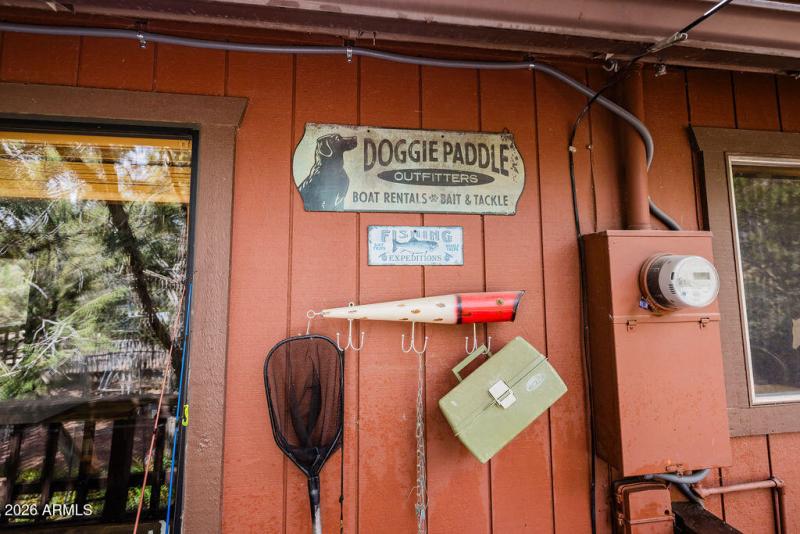 038_Trout_Creek_Cabin