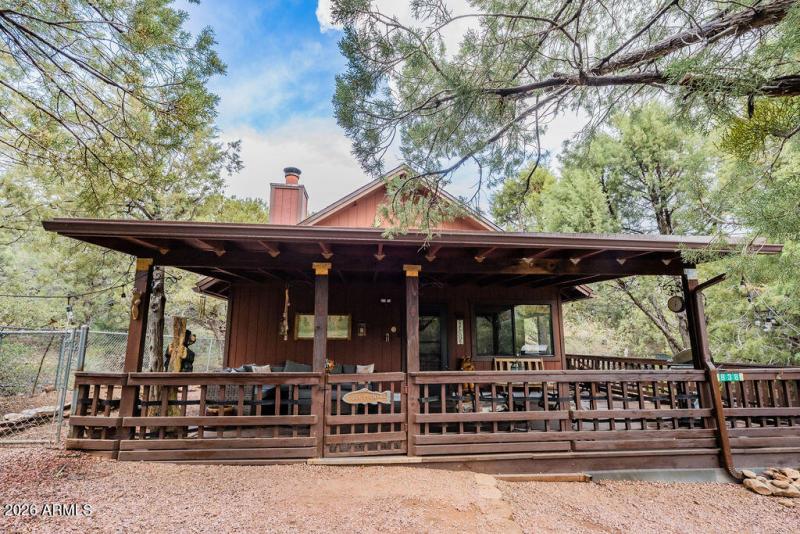 018_Trout_Creek_Cabin