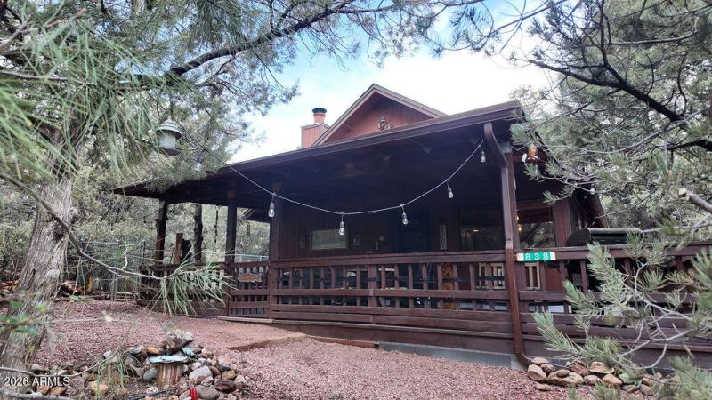 015_Trout_Creek_Cabin