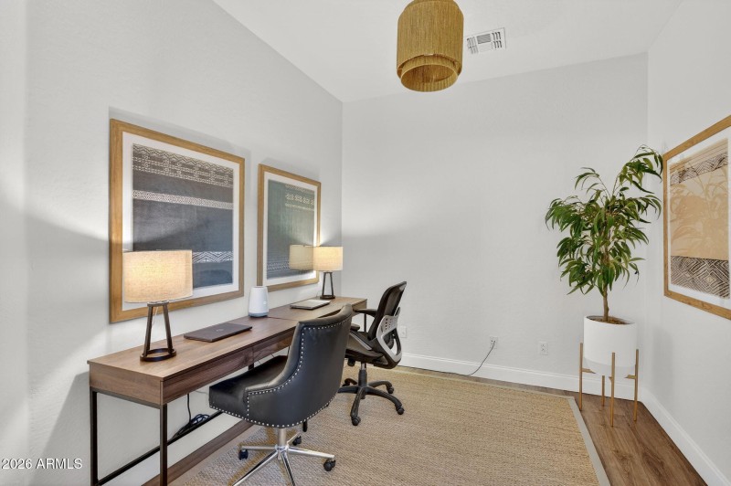 16-web-or-mls-DSC01463