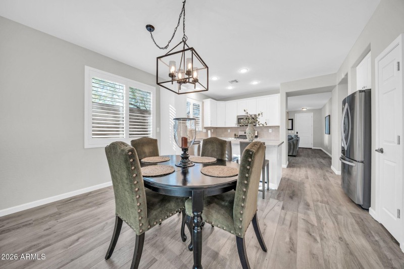 42805 N Hudson Trl-14