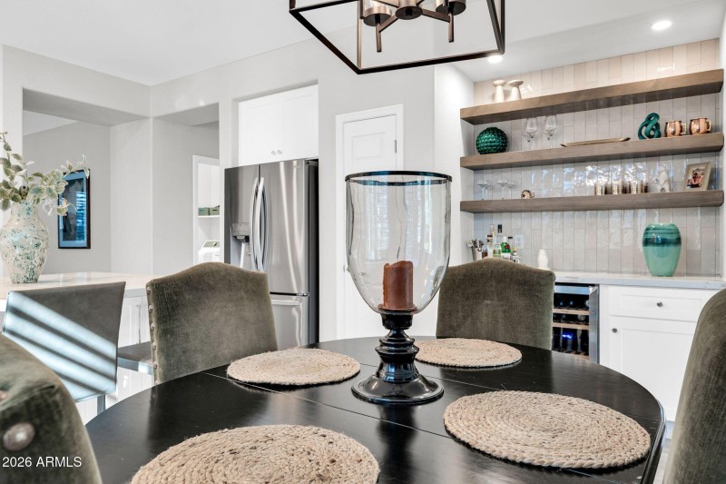 42805 N Hudson Trl-18