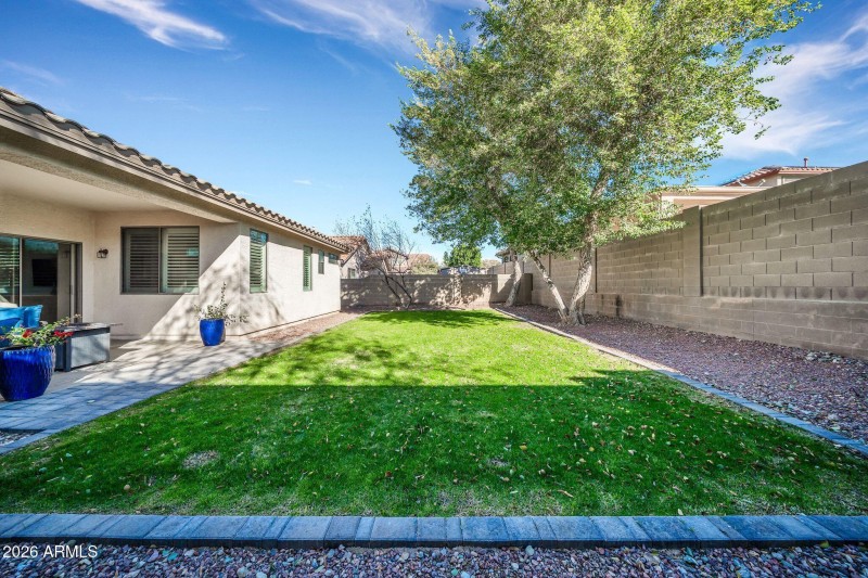 42805 N Hudson Trl-40