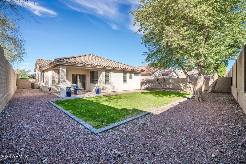 42805 N Hudson Trl-41