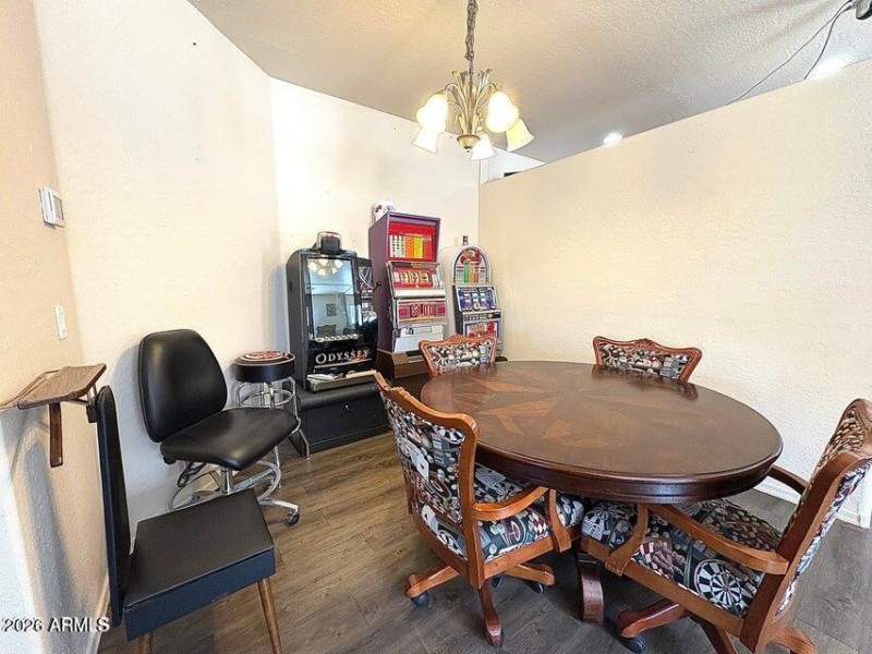 20250503235919828384000000-o