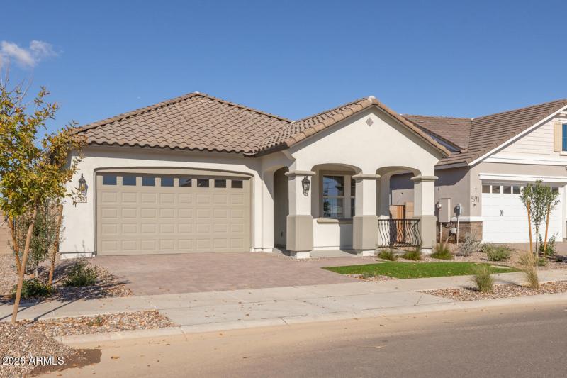 2)FRONT OF HOME
