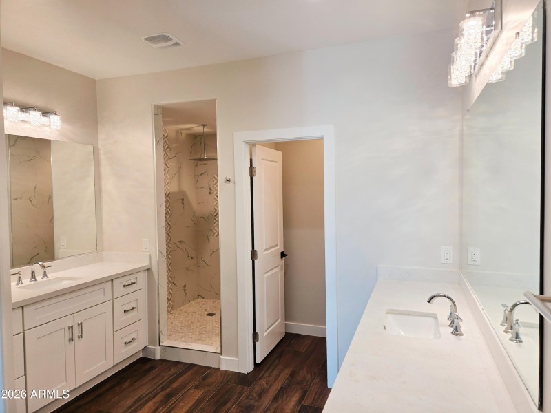 20260110_134310-VSCO