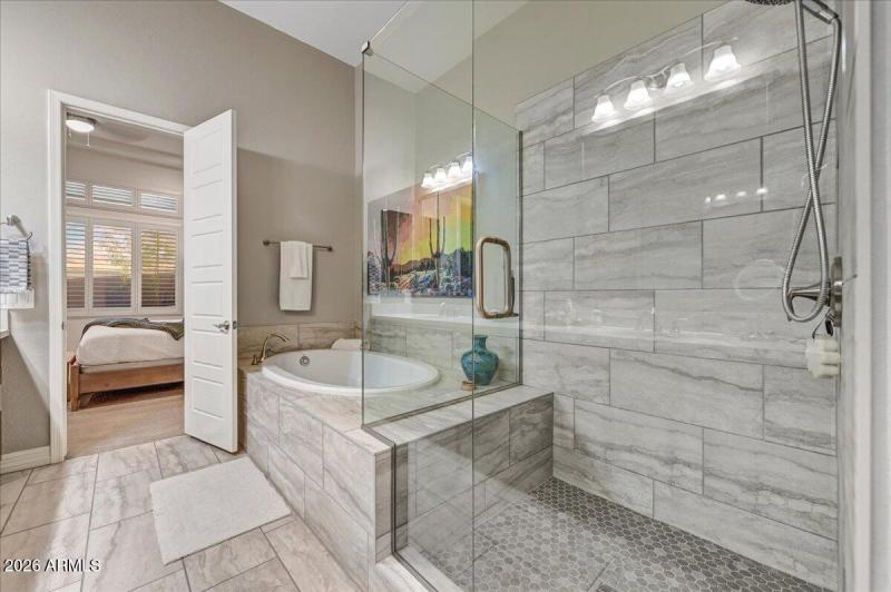 31-Primary Spa Detail