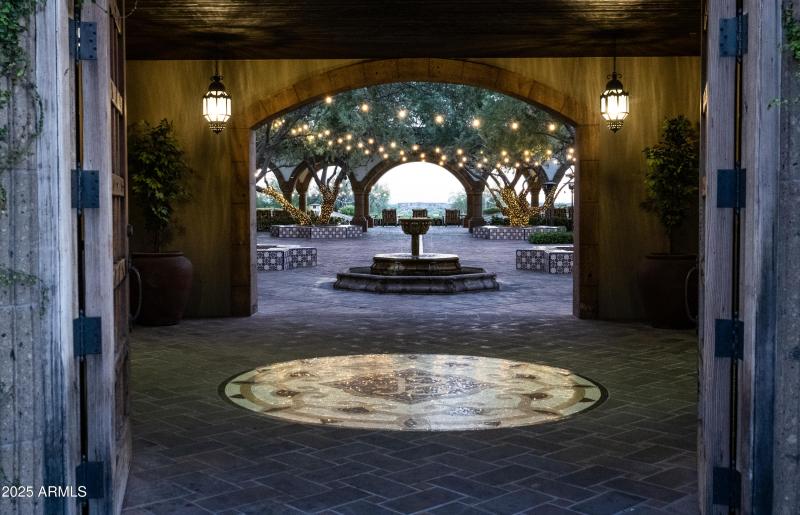 Blackstone_GolfCourse_Handheld-41