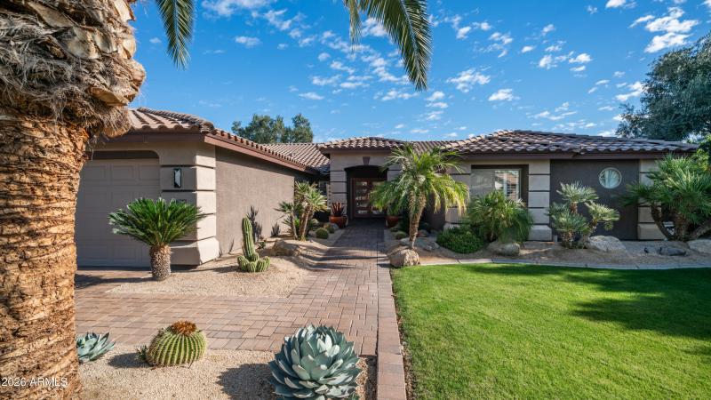 2540 W Tulsa St Exterior Photos-5