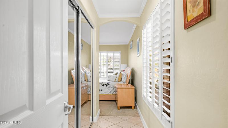 2540 W Tulsa St (39)