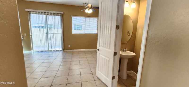 8) 66529-695bedf94cb42