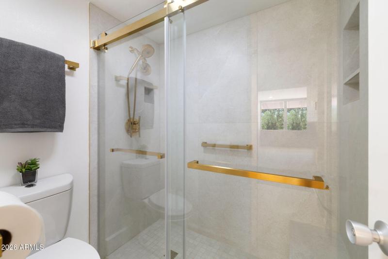 OWNERS ENSUITE