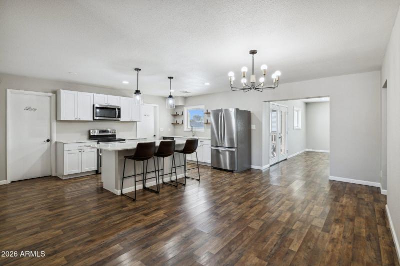 Kitchen/ Dining area