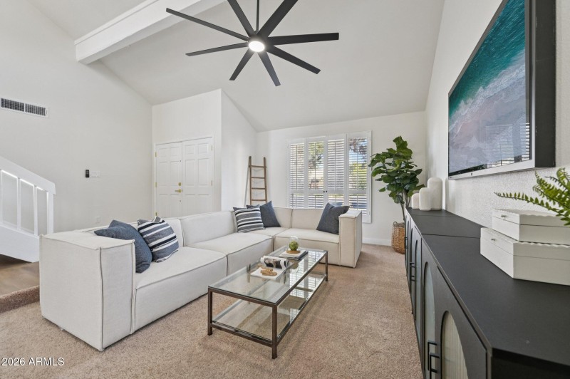 8-web-or-mls-W Monte Ave-S1001-008