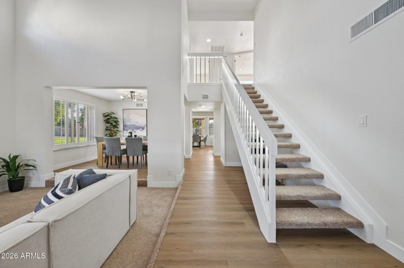 12-web-or-mls-W Monte Ave-S1001-012