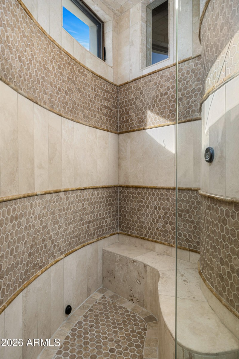 32primary bath private sauna