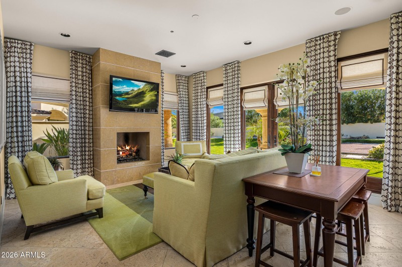 53casita living room2