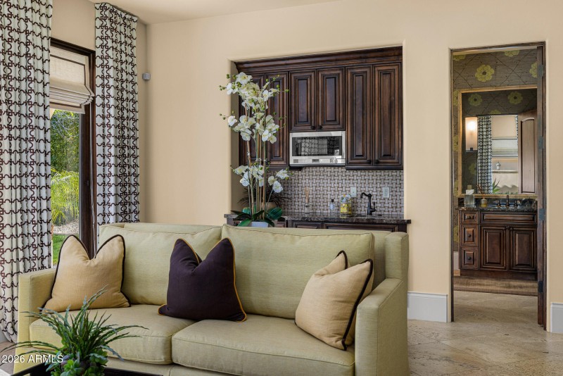 54casita living room