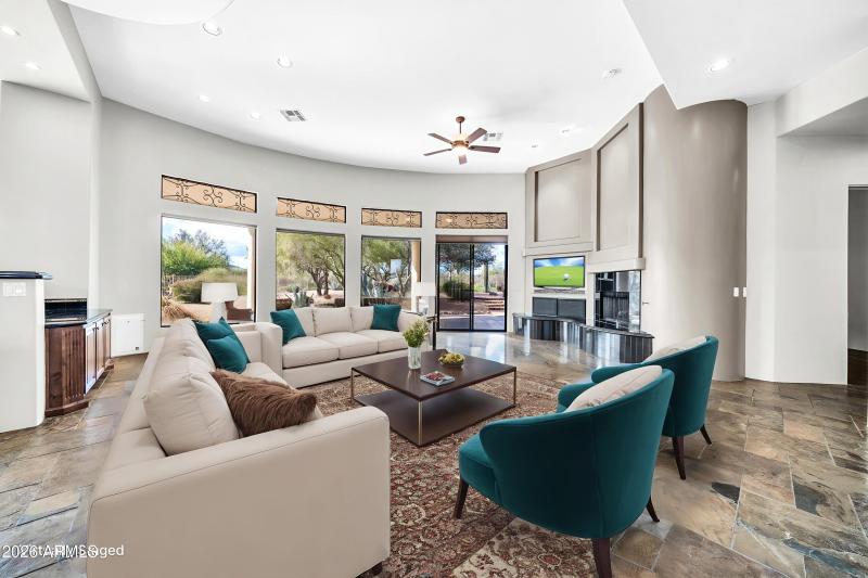 27902-N-Agua-Verde-Dr-11_(2048) - Living