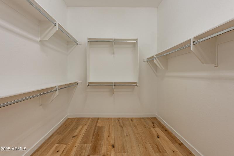 48-print-Hawthorn-48