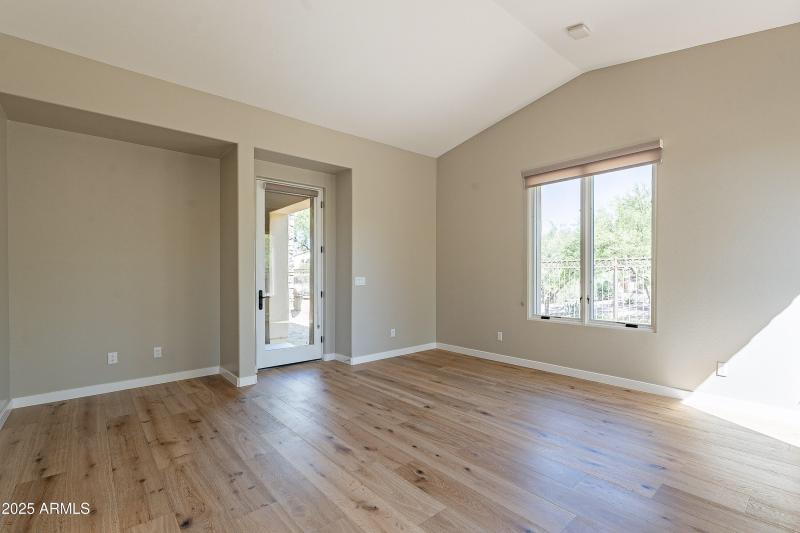 52-print-Hawthorn-52