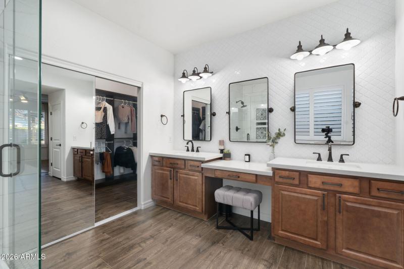 24-web-or-mls-DSC02442 (1)