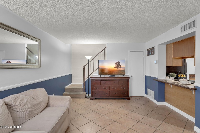 7-web-or-mls-Dobson-8