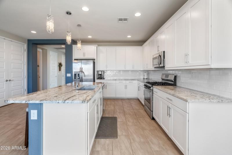 24786 N 172nd Ave-32