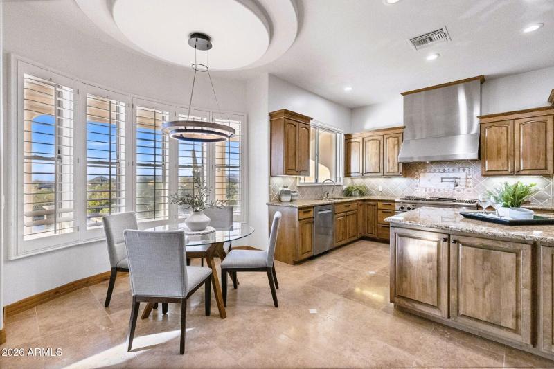 Breatkfast Nook Ceiling Detail