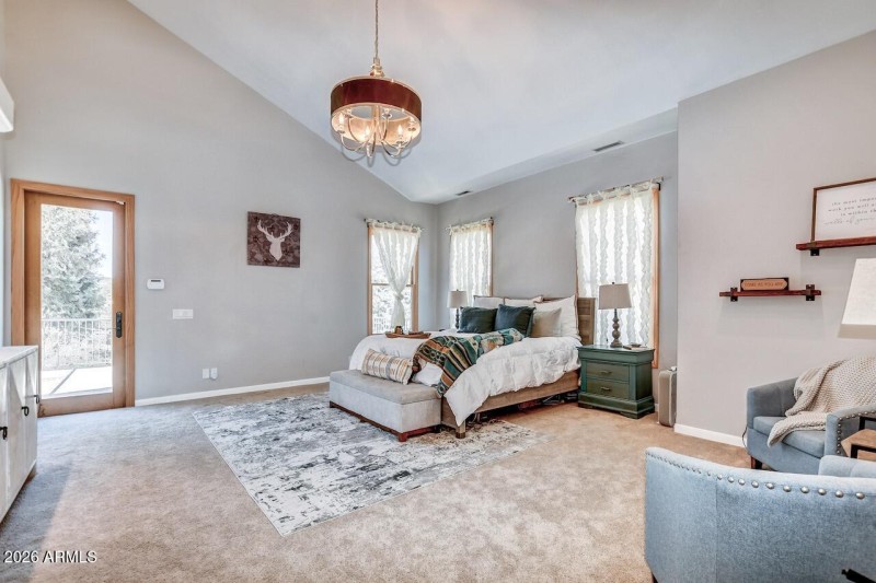 30 Primary Bedroom 1