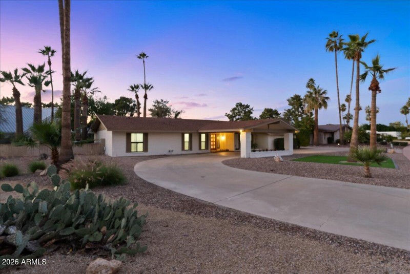 12-DesertSkyREM - Twilight -1106 N Villa