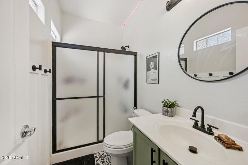 20-web-or-mls-S Bristol-S1008-020