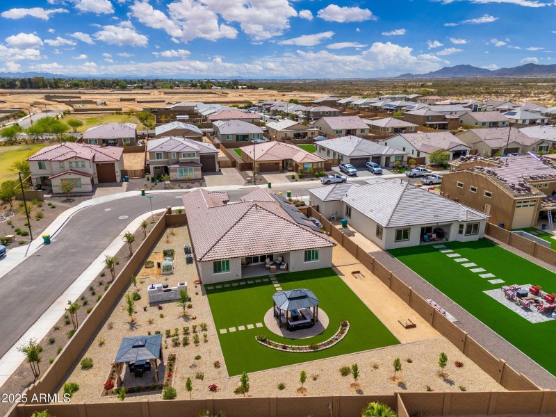 18542 W Seldon Ln - 57