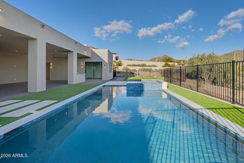 11-web-or-mls-Untitled-11